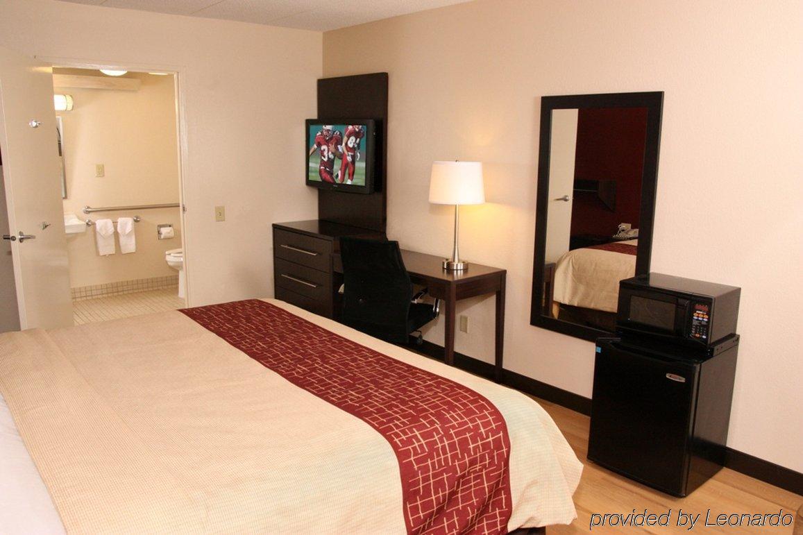 Red Roof Inn Plus+ St. Louis - Forest Park / Hampton Ave. Szoba fotó